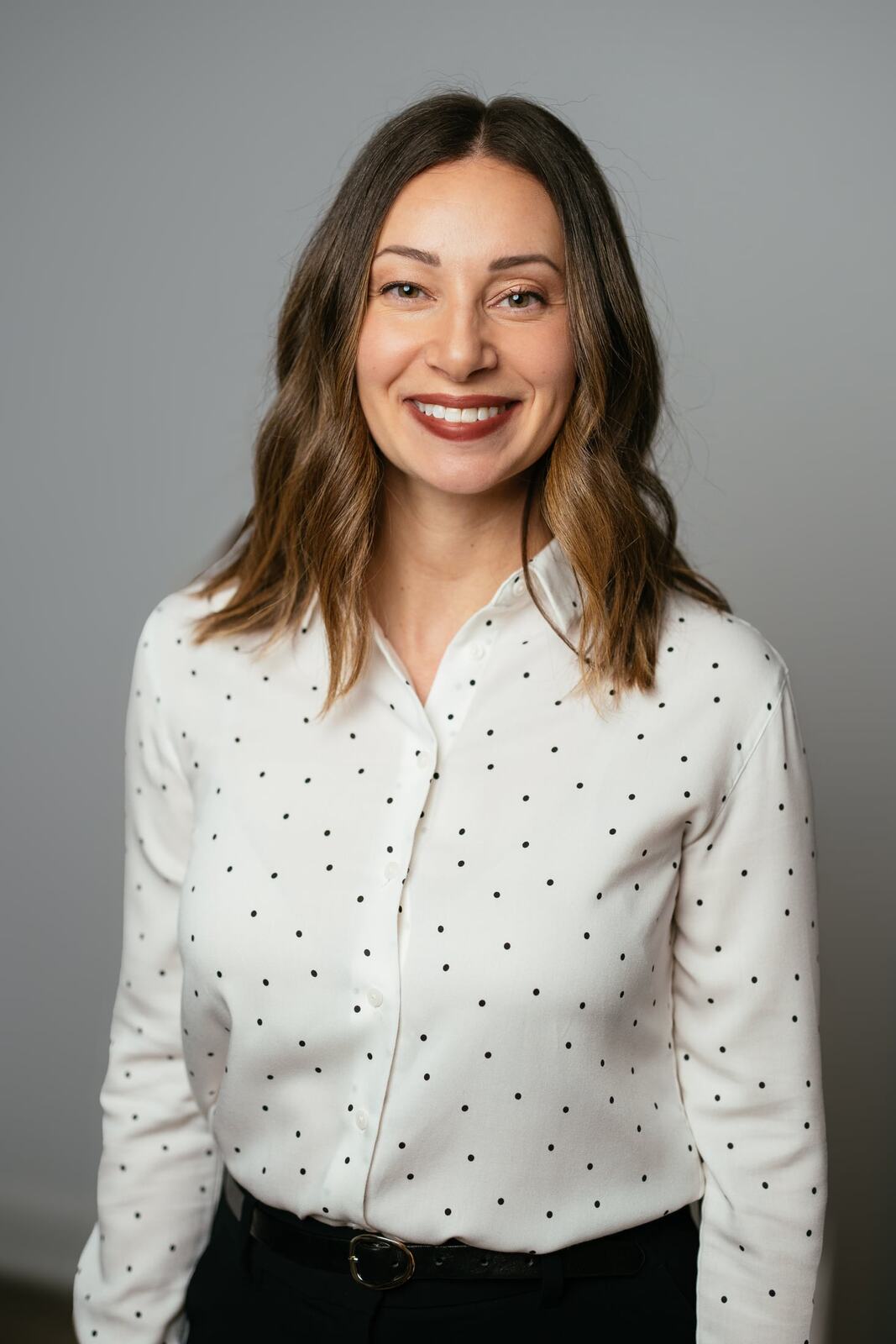 Beth in a close direct Ottawa headshot