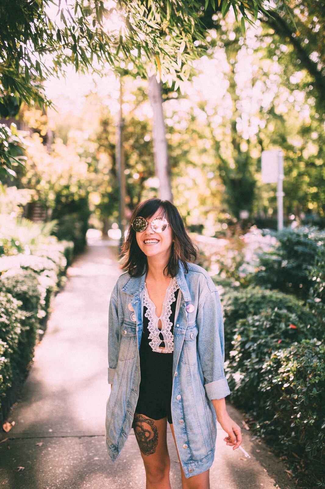 Savannah in Vancouver portraits story frame 6: Vancouver portraits for Savannah with pale walls, green city paths, soft street light and a gentle late-afternoon portrait rhythm.