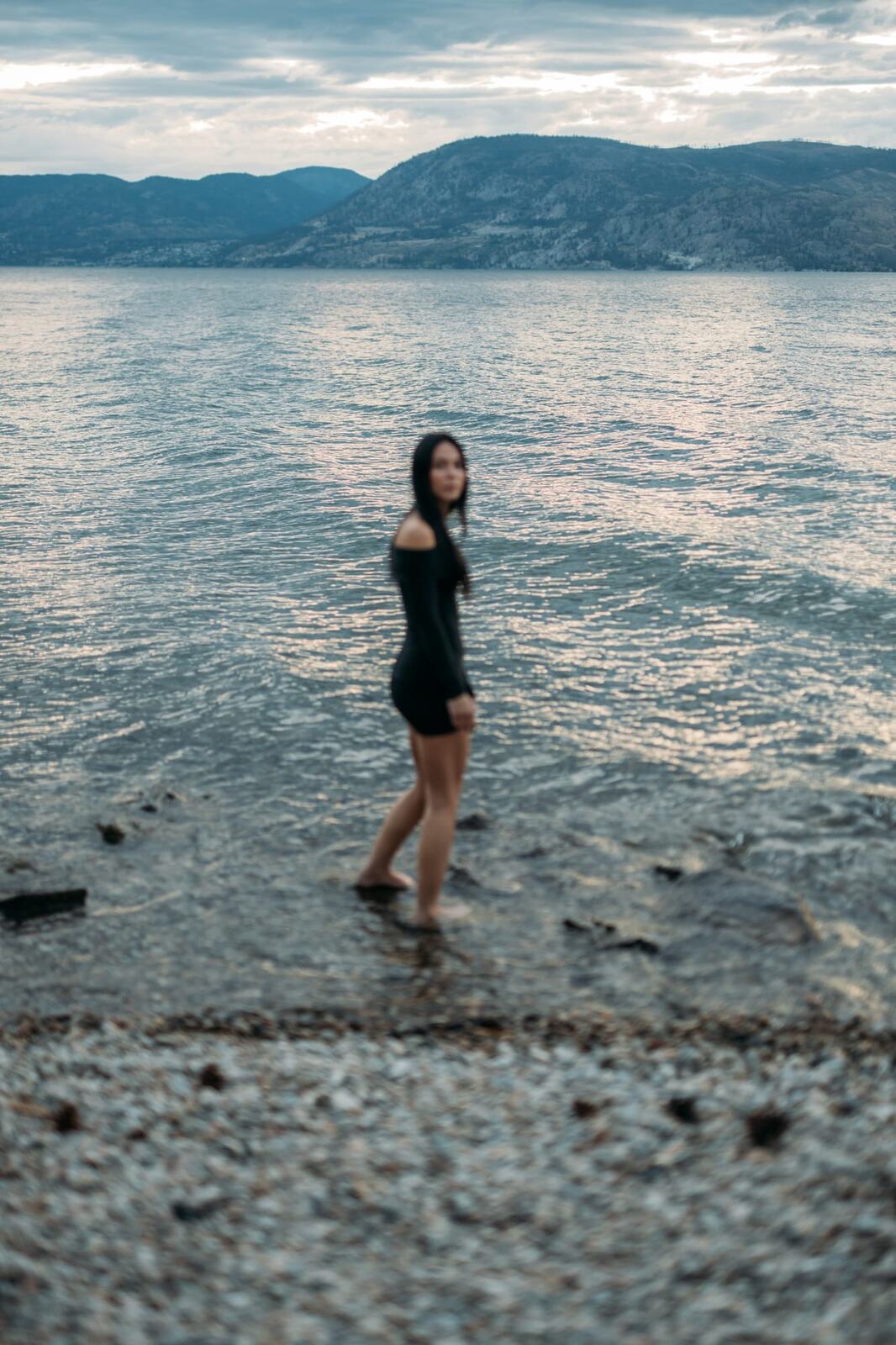 Shaylin at Bertram portraits story frame 17: A large Bertram session with water, green shade, outfit changes and Okanagan location detail that gives the story a clear place.